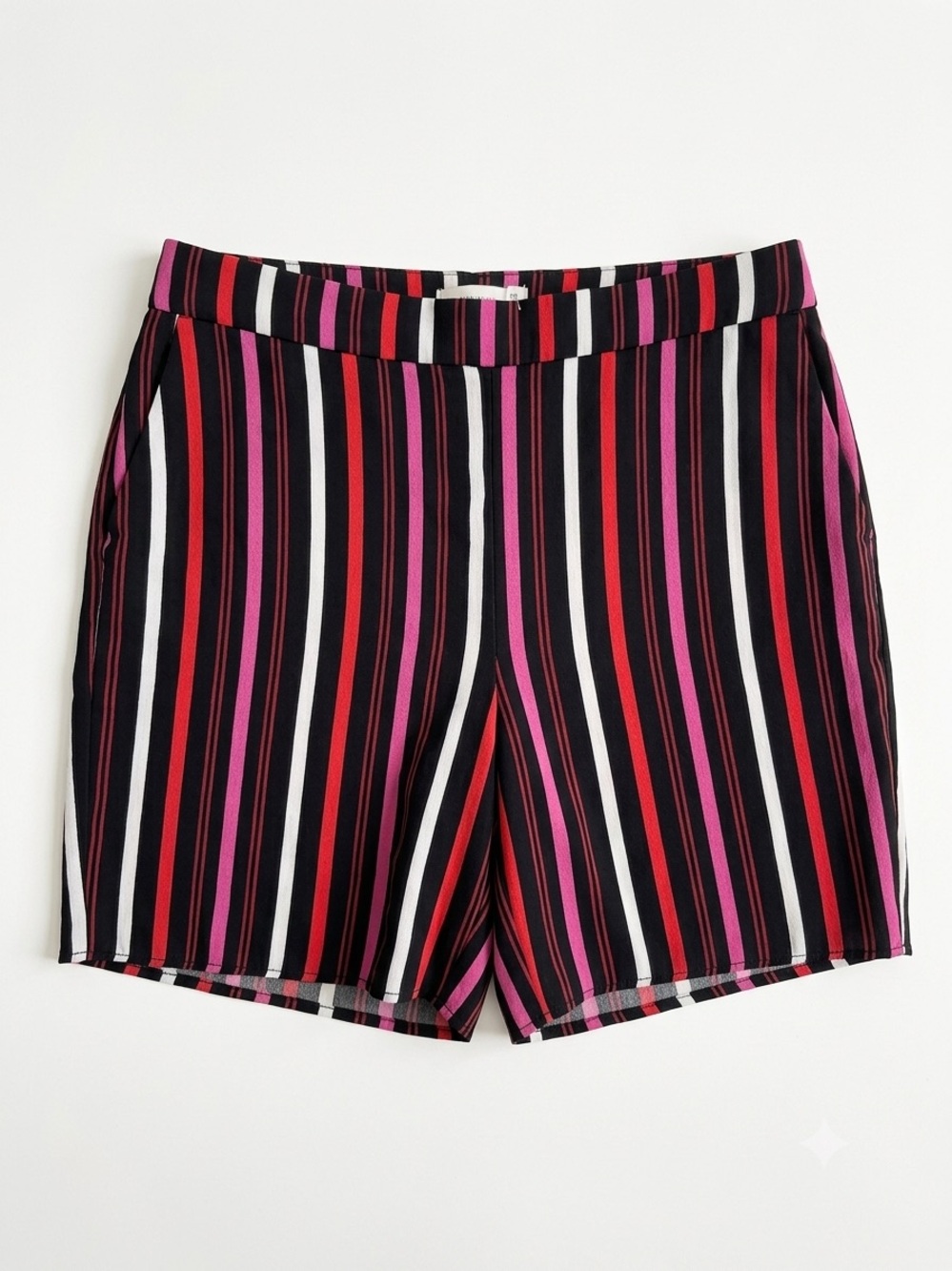 Halogen Multicolor Stripe Shorts M Modern Office Casual Lightweight Bold